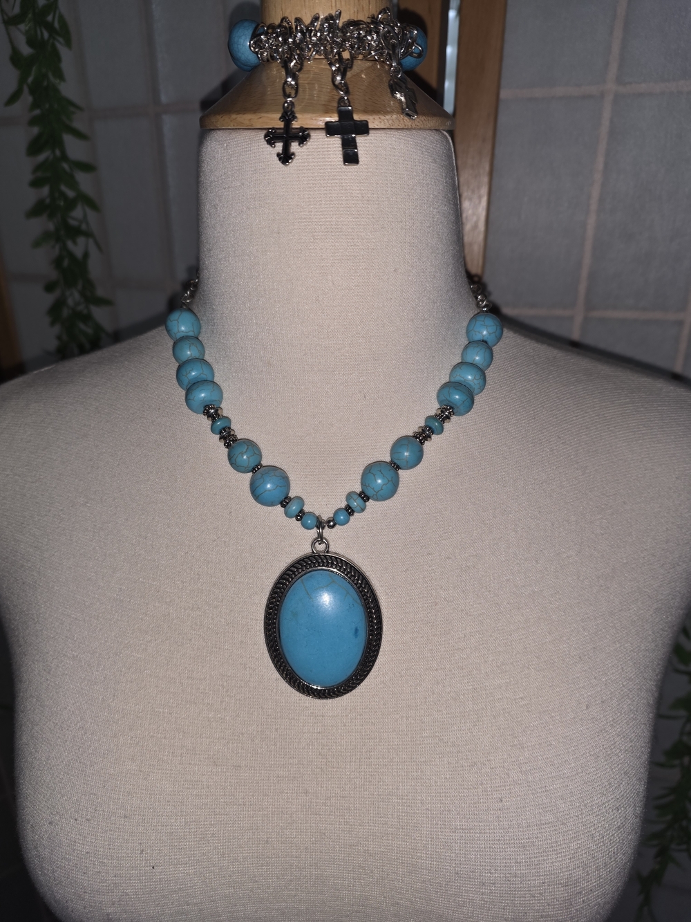 Turquoise Bead Pendant Necklace - Women Jewelry Braclet And Earrings